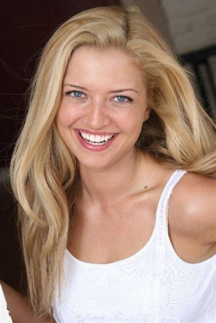 Eileen Baral biografía, edad, altura, esposa, net worth, familia