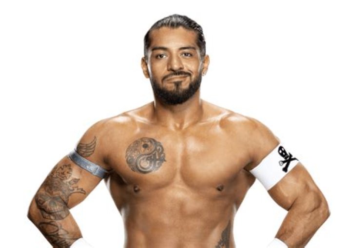 El Hijo del Fantasma Biography, Age, Height, Wife, Net Worth, Family