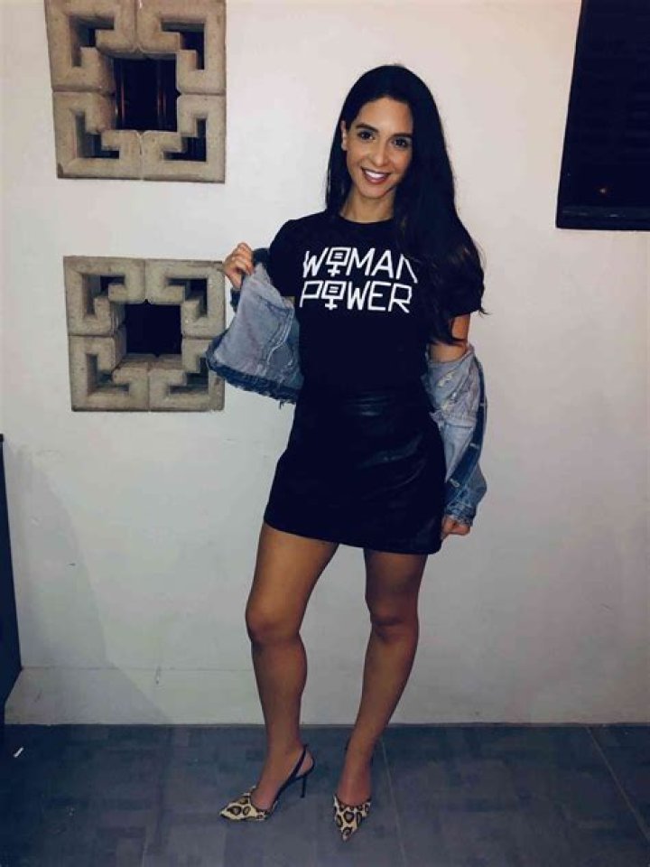 Elika Sadeghi Biography, Age, Height, Husband, Net Worth, Family