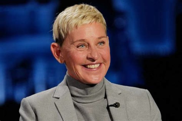 Ellen DeGeneres biografía, edad, altura, esposa, net worth, familia