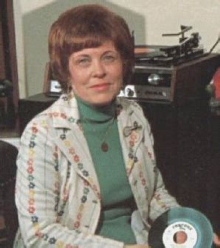 Estelle Axton Biography, Age, Height, Husband, Net Worth, Family