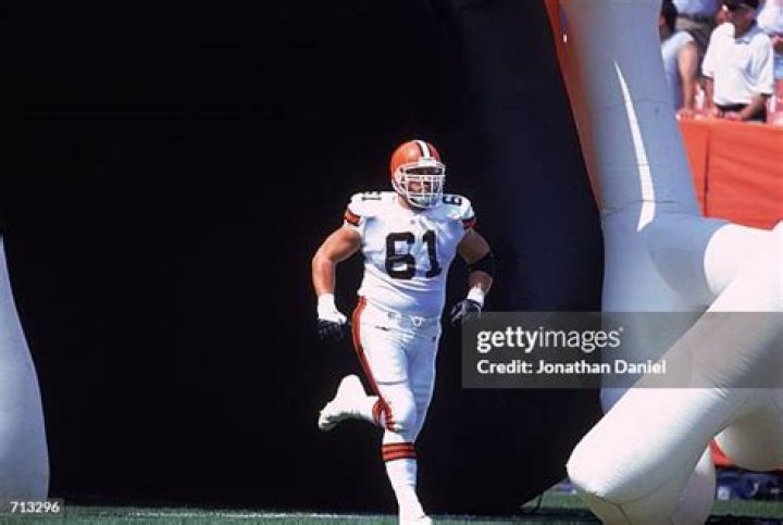 Everett Lindsay Biography, Age, Height, Wife, Net Worth, Family