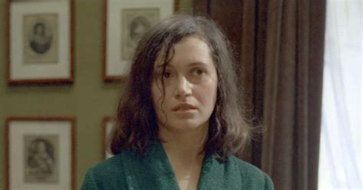 Ewa Pokas Biography, Age, Height, Husband, Net Worth, Family