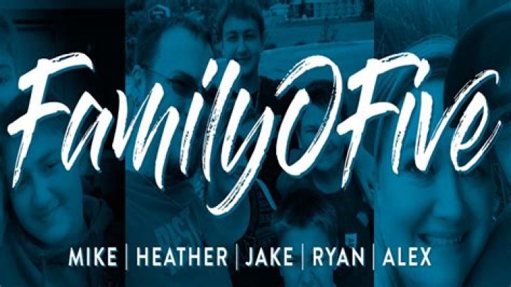 FamilyOFive Biography, Age, Height, Wife, Net Worth, Family