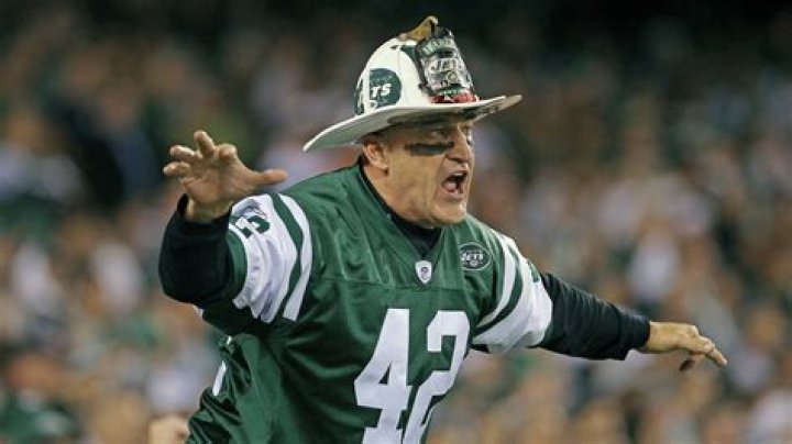 Fireman Ed Biography, Age, Height, Wife, Net Worth, Family