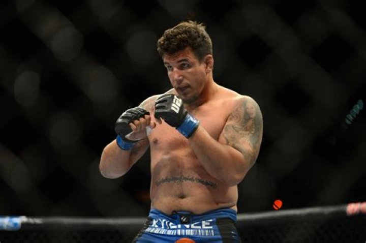 Frank Mir Biography, Age, Height, Wife, Net Worth, Family