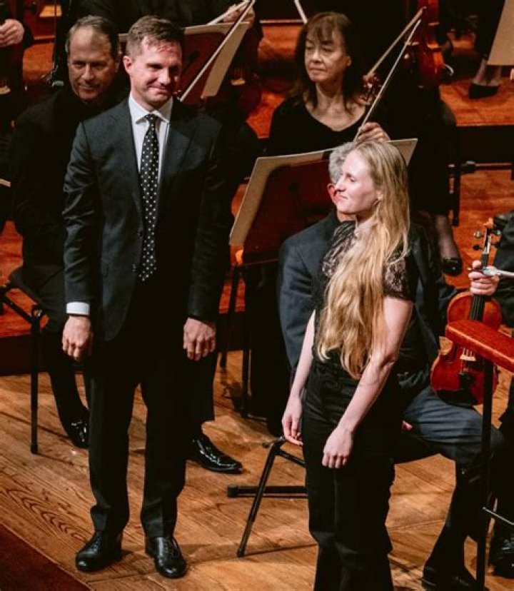 Gabriella Smith Biography, Age, Height, Husband, Net Worth, Family