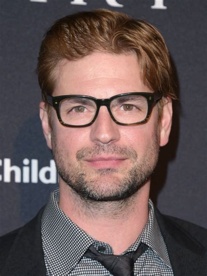 Gale Harold Biography, Age, Height, Wife, Net Worth, Family