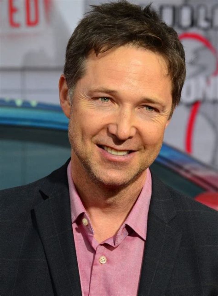 George Newbern biografía, edad, altura, esposo, net worth, familia