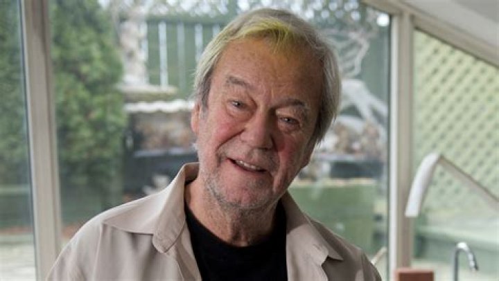 Gordon Pinsent Biography, Age, Height, Wife, Net Worth, Family
