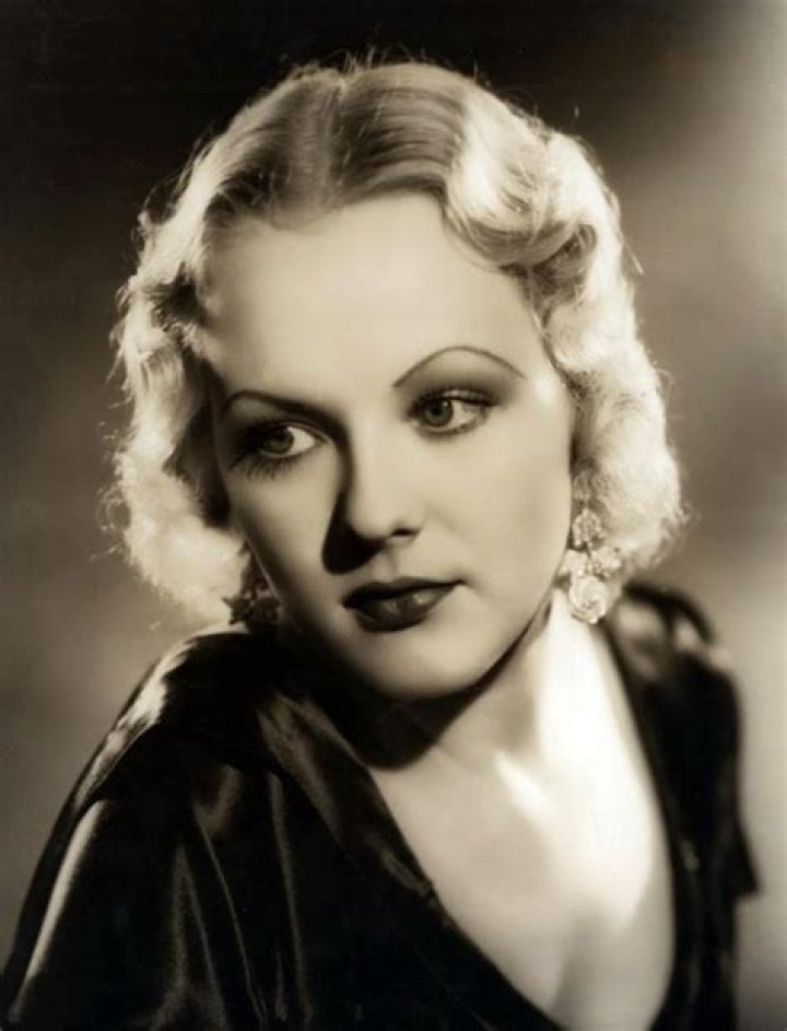 Helen Mann Biography, Age, Height, Husband, Net Worth, Family