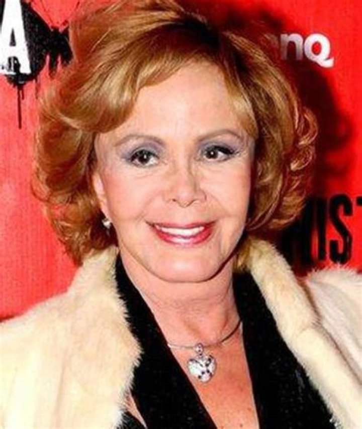 Hilda Aguirre Biography, Age, Height, Husband, Net Worth, Family