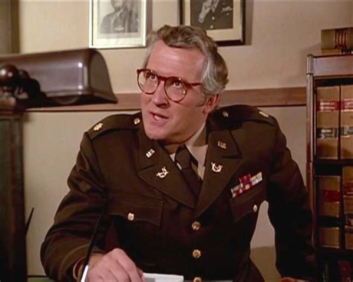 Howard Platt Biography, Age, Height, Wife, Net Worth, Family