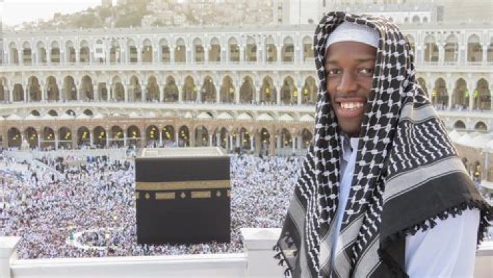 Husain Abdullah Biography, Age, Height, Wife, Net Worth, Family