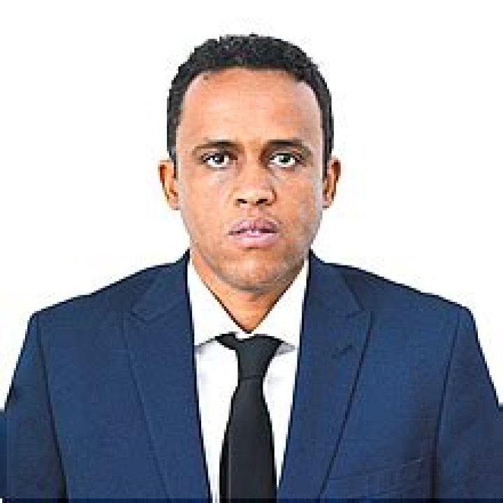 Hussein Mohamed Bashe Biography, Age, Height, Net Worth, Family