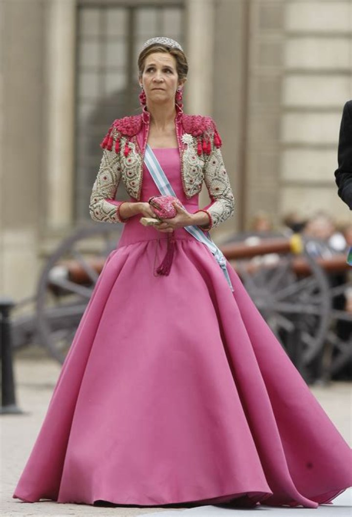 Infanta Elena, Duchess of Lugo Biography, Age, Height, Husband, Net Worth, Family