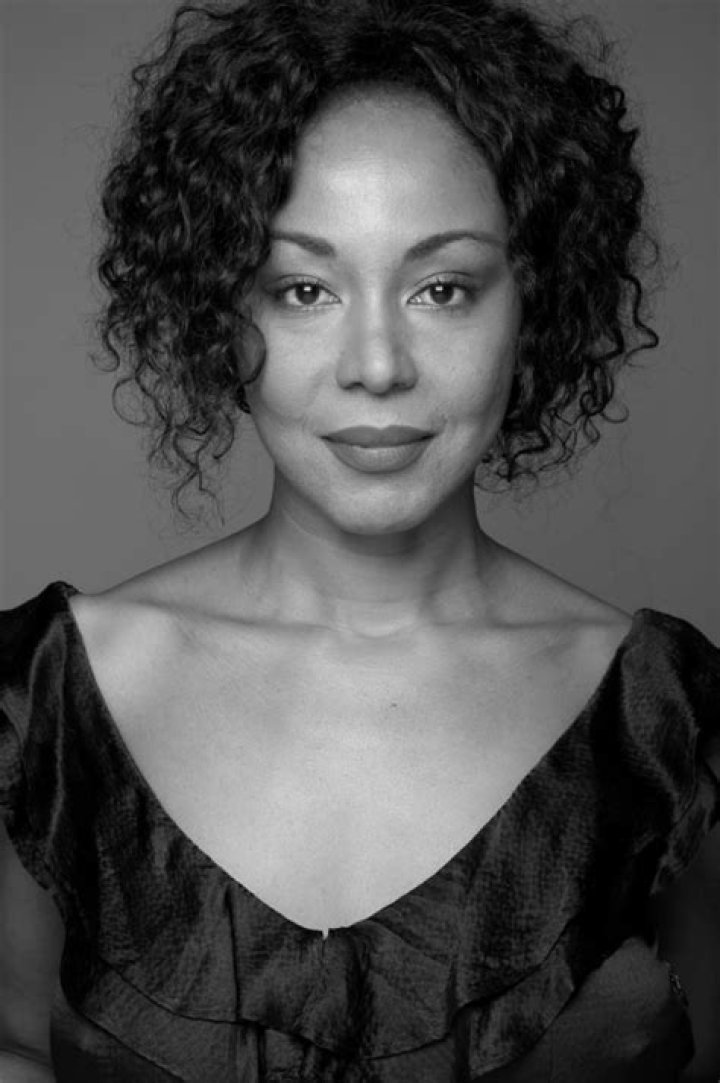 Ira Fronten Biography, Age, Height, Husband, Net Worth, Family