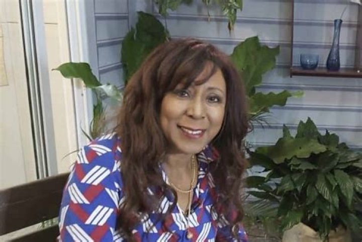 Irela Bravo biografía, edad, altura, esposa, net worth, familia