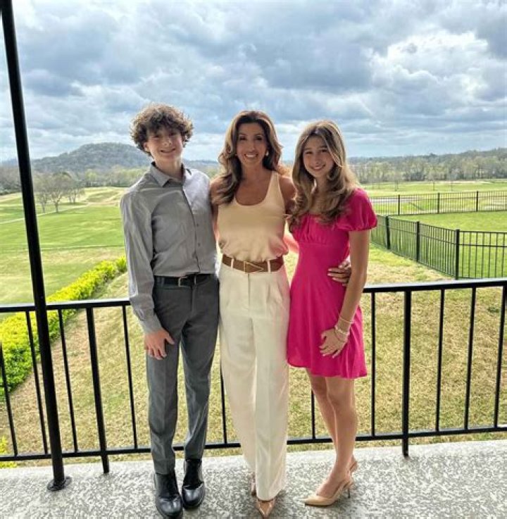 Jaclyn Stapp Biography, Age, Height, Husband, Net Worth, Family