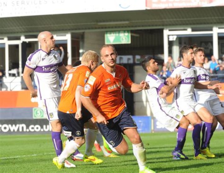 Jake Howells Biography, Age, Height, Wife, Net Worth, Family