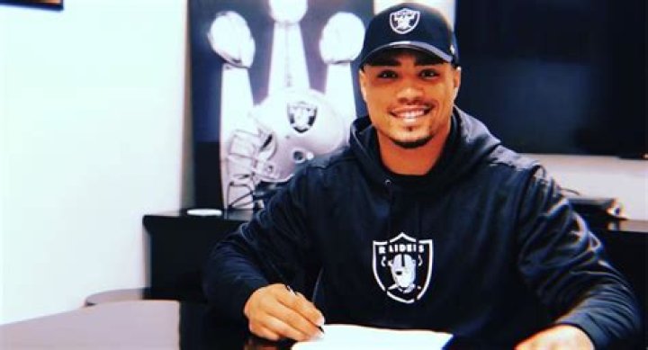 Jalin Marshall Biography, Age, Height, Wife, Net Worth, Family