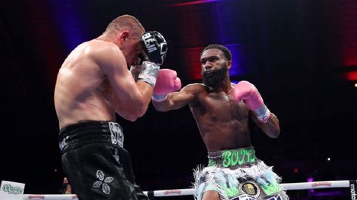 Jaron Ennis Biography, Age, Height, Wife, Net Worth, Family