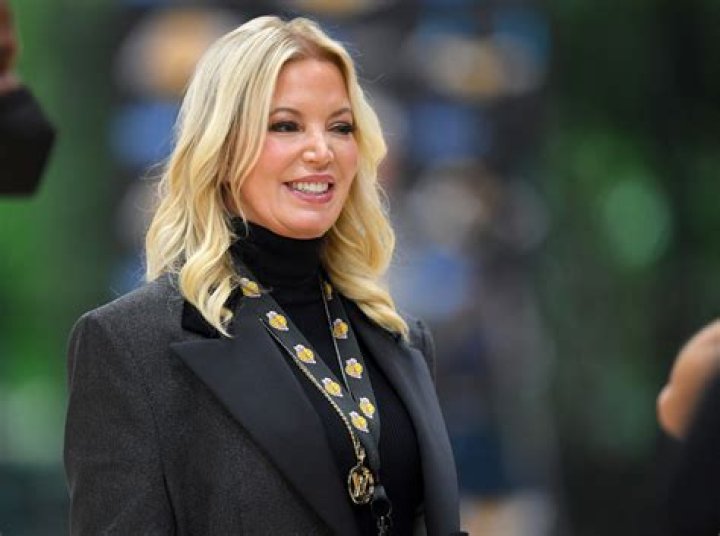 Jeanie Buss Biography, Age, Height, Husband, Net Worth, Family