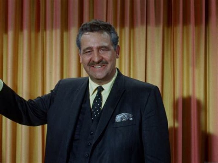 Jeff DeBenning Biography, Age, Height, Wife, Net Worth, Family