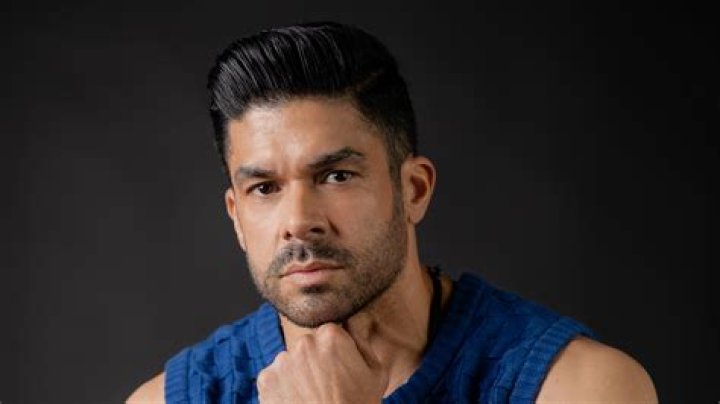 Jerry Rivera biografía, edad, altura, esposo, net worth, familia