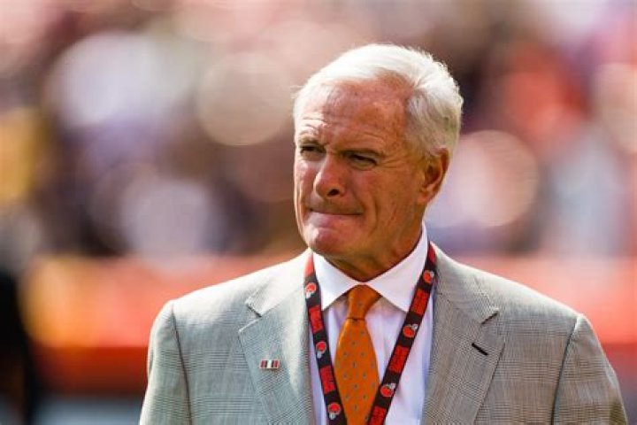 Jimmy Haslam Biography, Age, Height, Wife, Net Worth, Family