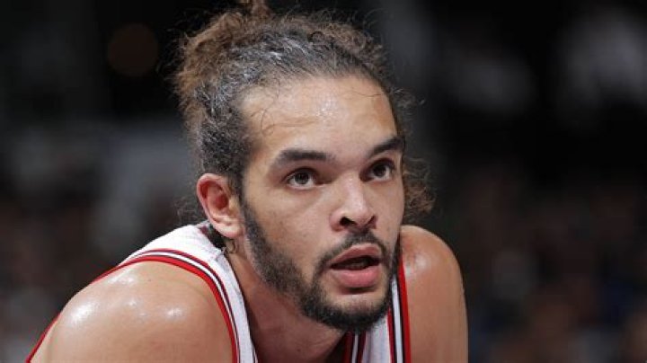 Joakim Noah Biography, Age, Height, Wife, Net Worth, Family