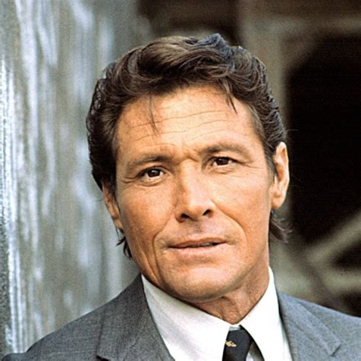 Joe Alfasa Biography, Age, Height, Wife, Net Worth, Family