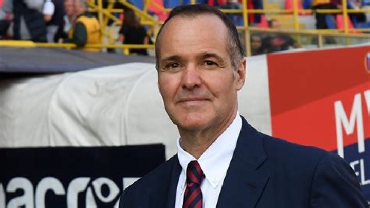 Joey Saputo Biography, Age, Height, Wife, Net Worth, Family