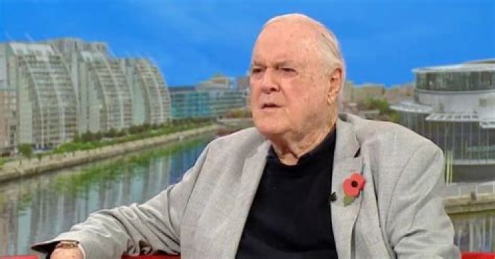 John Cleese Biography, Age, Height, Wife, Net Worth, Family