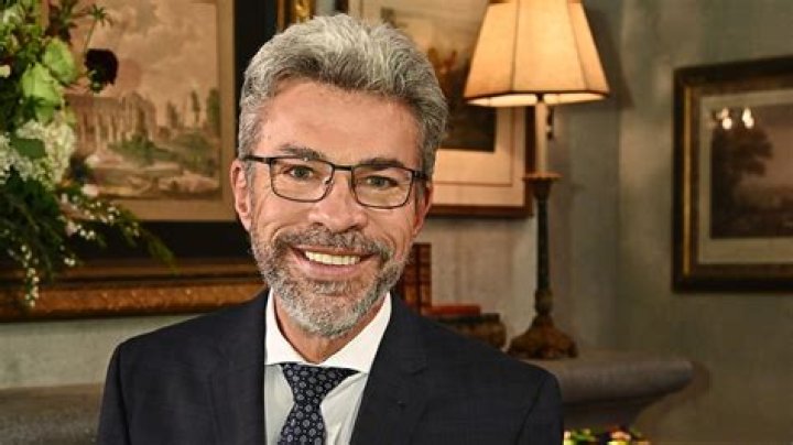 John J. York biografía, edad, altura, esposo, net worth, familia