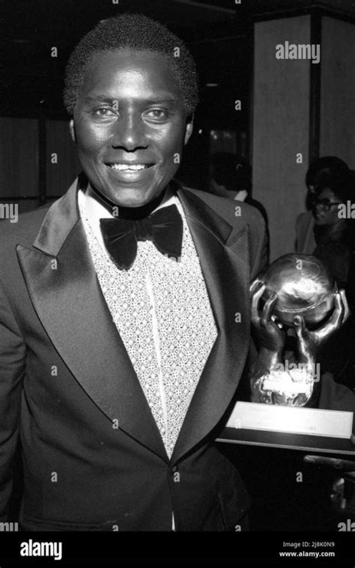 Johnny Sekka biografía, edad, altura, esposo, net worth, familia