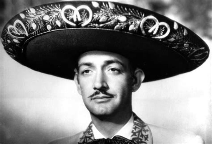 Jorge Negrete biografía, edad, altura, esposo, net worth, familia