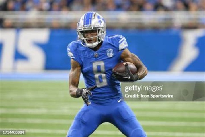 Josh Reynolds Biography, Age, Height, Wife, Net Worth, Family