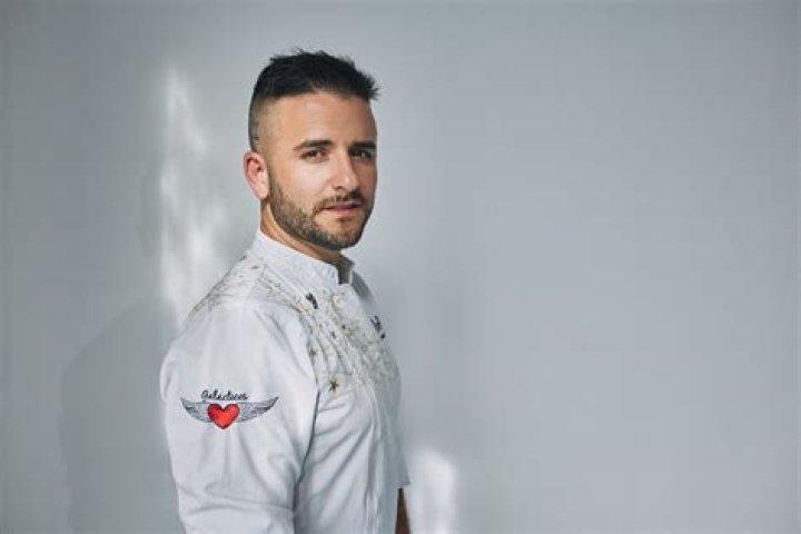 Juan Manuel Barrientos Biography, Age, Height, Wife, Net Worth, Family