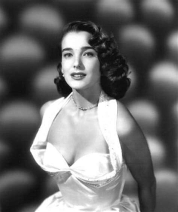 Julie Adams Biography, Age, Height, Husband, Net Worth, Family