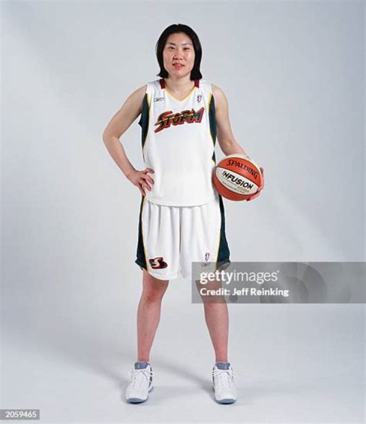 Jung Sun-min Biography, Age, Height, Husband, Net Worth, Family