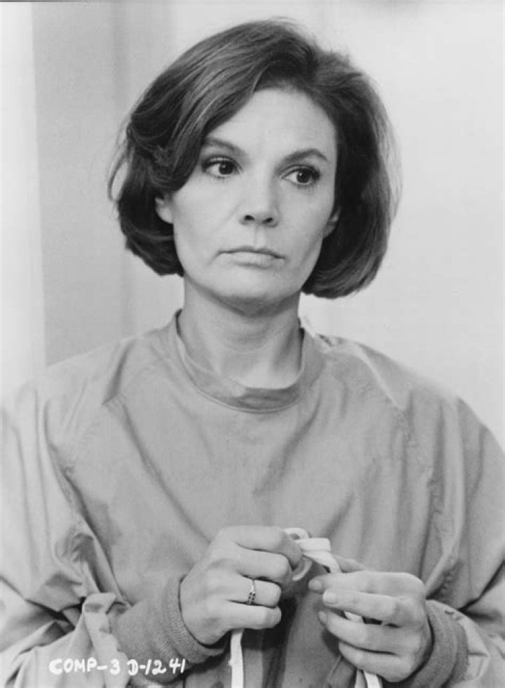 Kathryn Walker Biography, Age, Height, Husband, Net Worth, Family