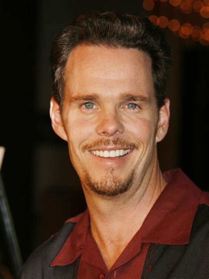 Kevin Dillon Biography, Age, Height, Wife, Net Worth, Family