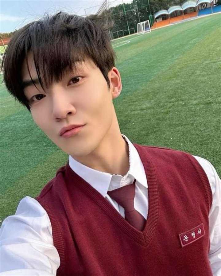 Kevin Moon Biography, Age, Height, Wife, Net Worth, Family