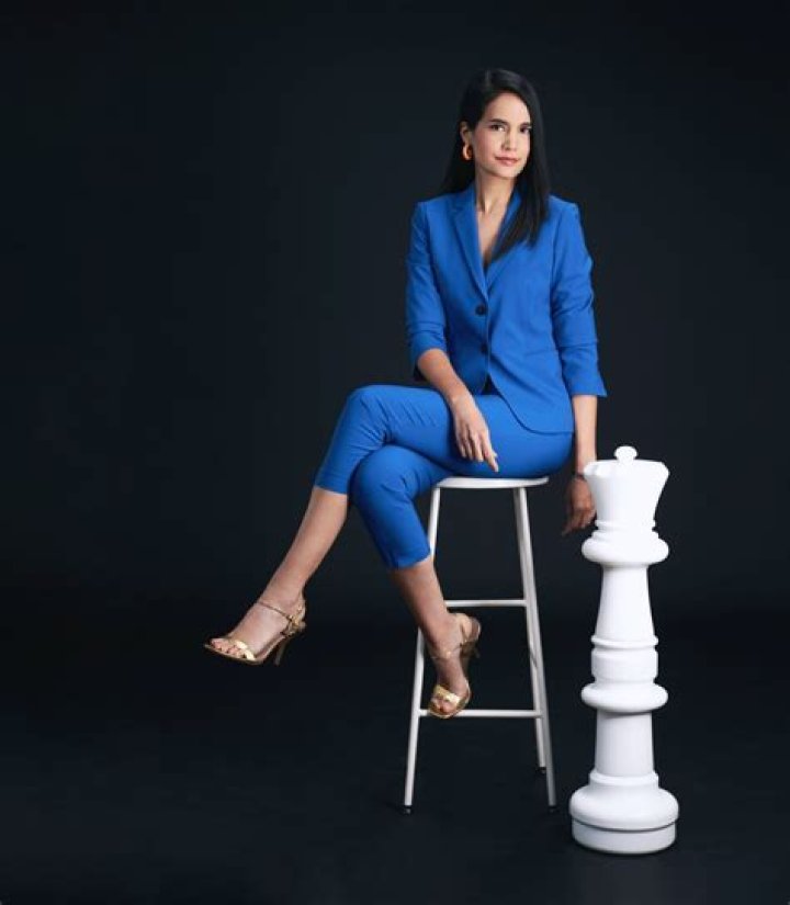 Kristie Lu Stout Biography, Age, Height, Husband, Net Worth, Family