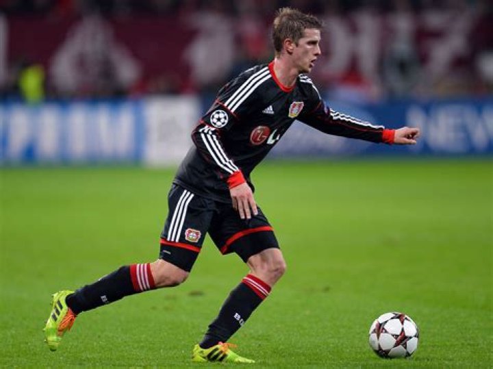 Lars Bender Biography, Age, Height, Wife, Net Worth, Family