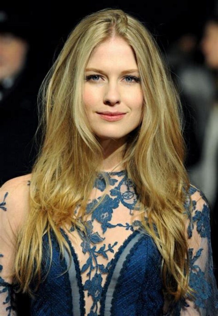 Laura Brent Biography, Age, Height, Husband, Net Worth, Family