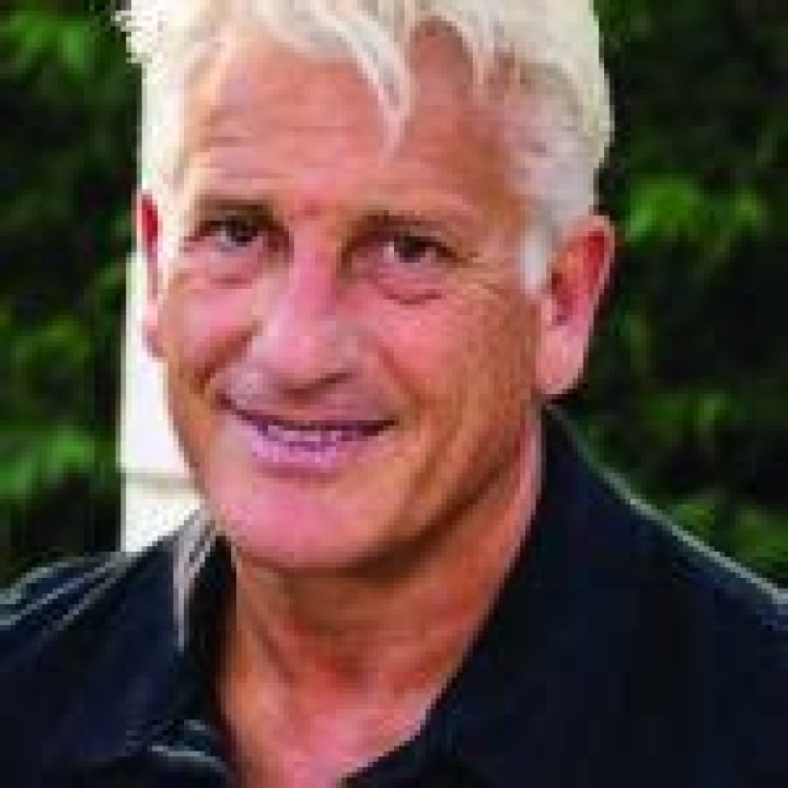 Lawrence Seeff Biography, Age, Height, Wife, Net Worth, Family