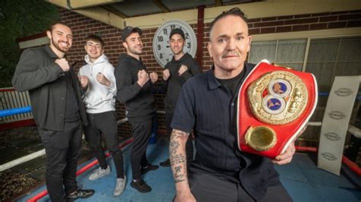 Lester Ellis Biography, Age, Height, Wife, Net Worth, Family