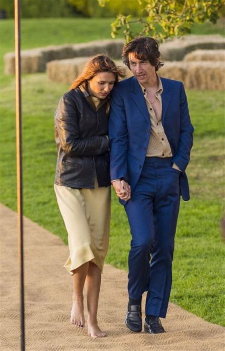 Louise Verneuil Biography, Age, Height, Husband, Net Worth, Family